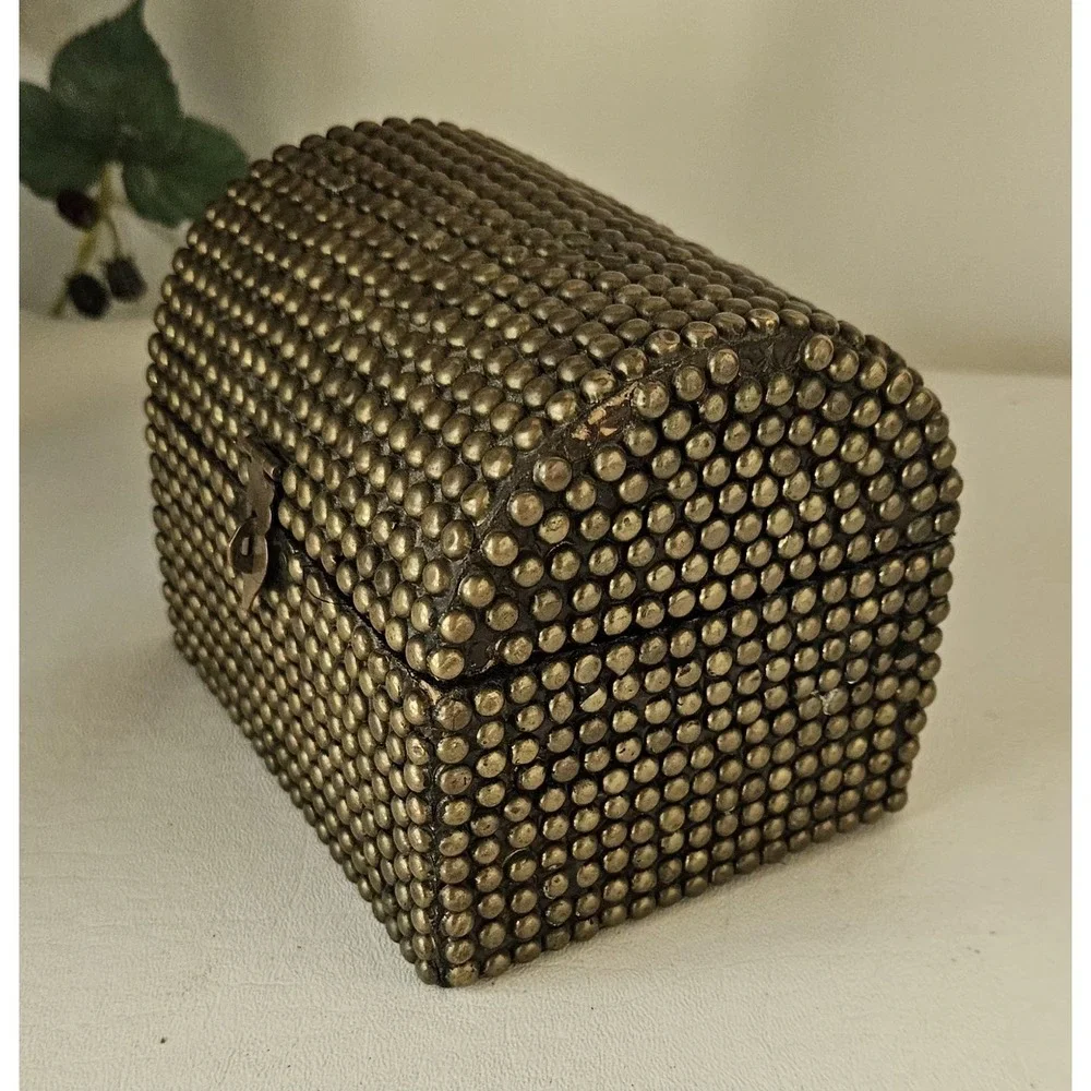 Vintage Brass Hobnail Wood Barrel Top Trinket Box 5